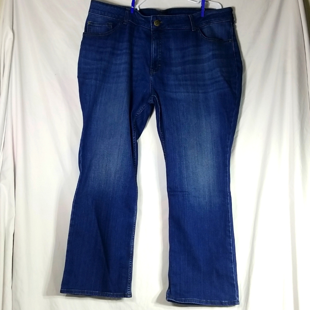 Lee Midrise Bootcut Jeans Size 26w medium blue